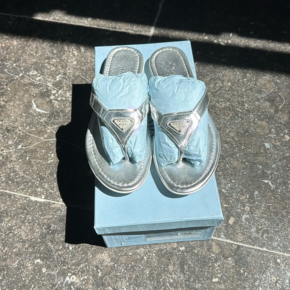 Vintage Prada Silver Sandal - Lightly Worn - Excellent Condition - Size 38